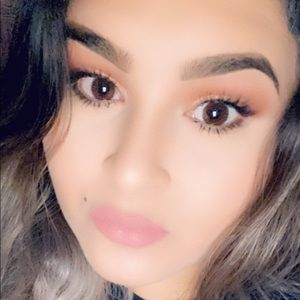 Meet your Posher, Isabel